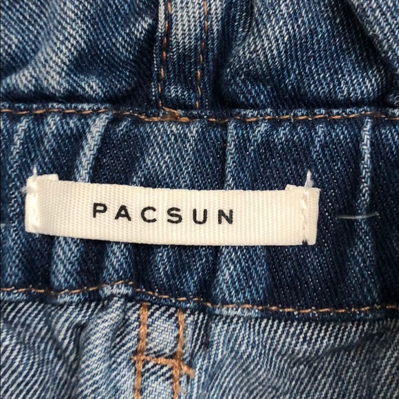 Jeans - Picture 7 of 9